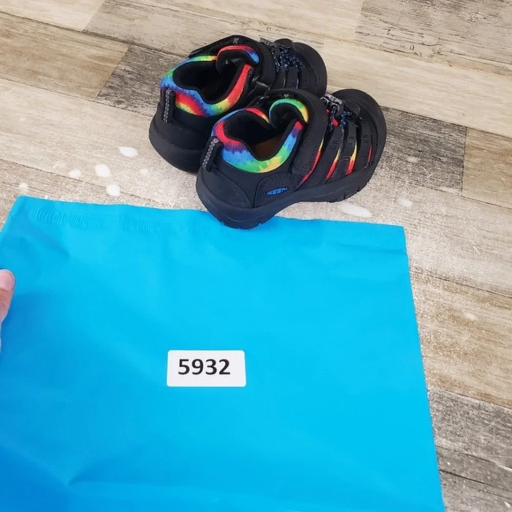 Keen Newport Childrens Sandals Sz 8 Black Original‎ Tie Dye Sandal